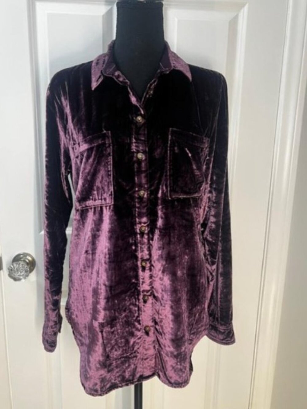 Pilcro Relaxed Velvet Buttondown in Purple from Anthropologie - Size Small - Picture 3 of 6